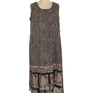 Kathie Lee Collection Black and Cream Sleeveless Scoop Neck Maxi Sundress